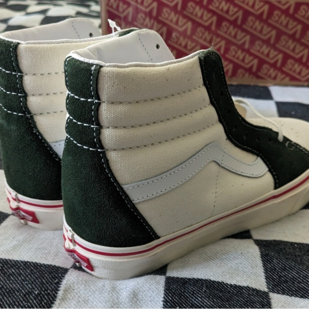 Vans Sk8-Hi Retro Sport Marshmallow Bistro Green Women 9.5 042025 - Picture 2 of 8